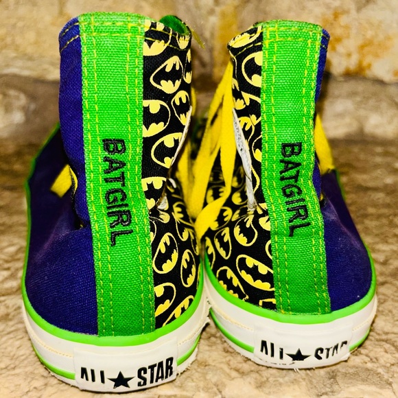 DC Comics CONVERSE Green/Purple Batgirl ? Question Mark Hi Top Sneakers W11 M9 - Picture 8 of 13
